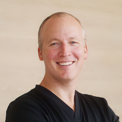 Dr. Chad Loewen