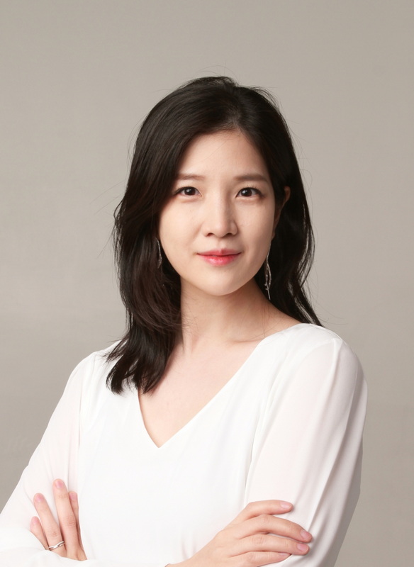 Dr. Grace Lee