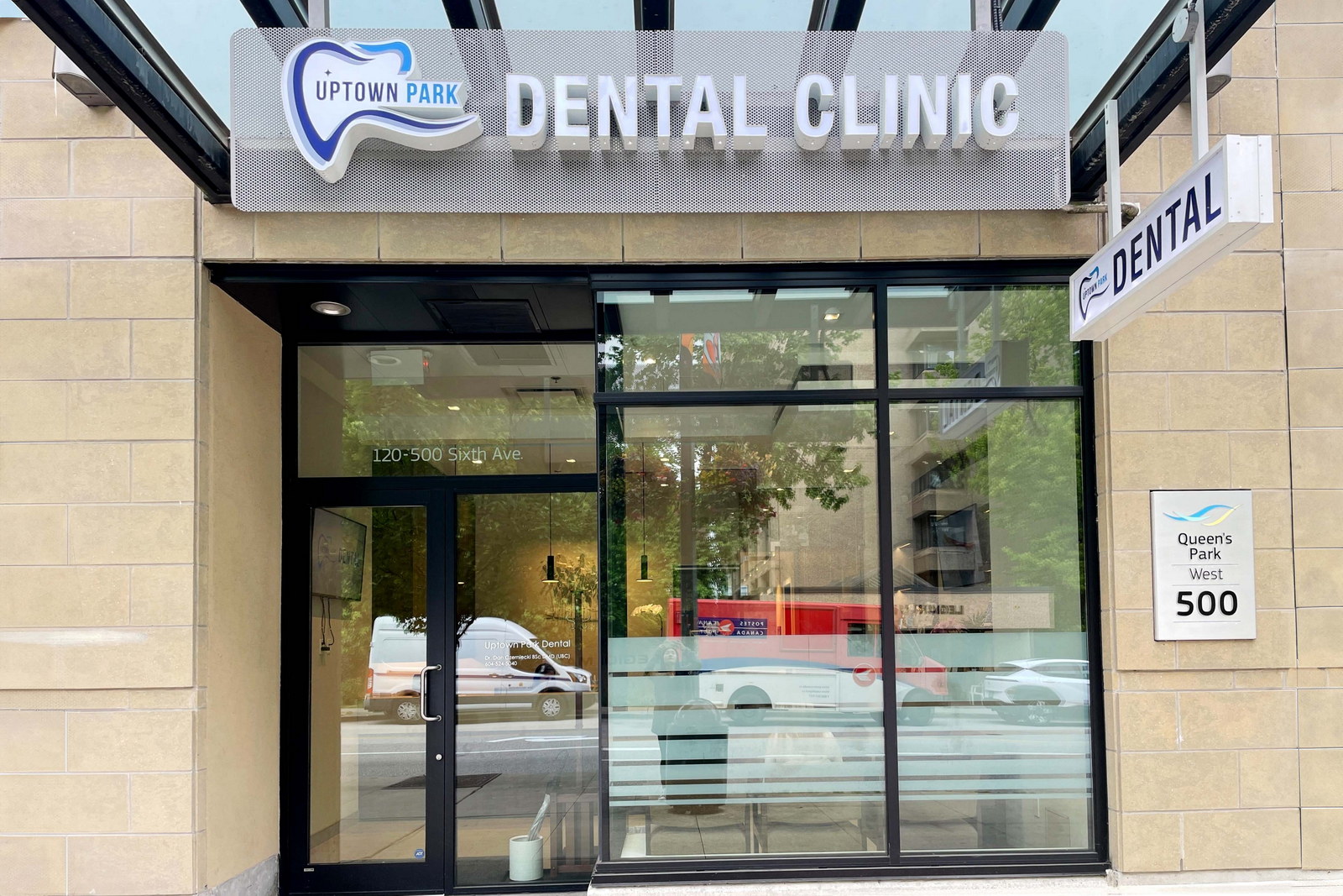 Uptown Park Dental